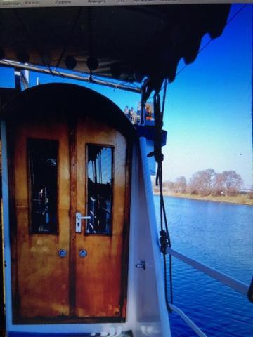 Schiff Ahoy, Hotelschiff, Hausboot, Boot, Passagierschiff Stuttgart Exterior photo